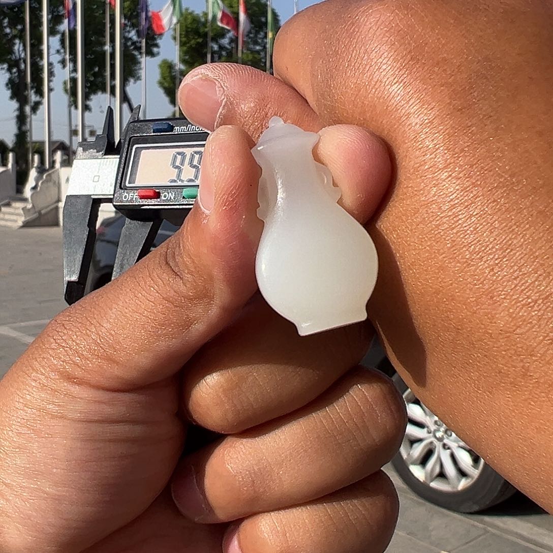 和田玉未镶嵌颈饰和田玉玉瓶壮