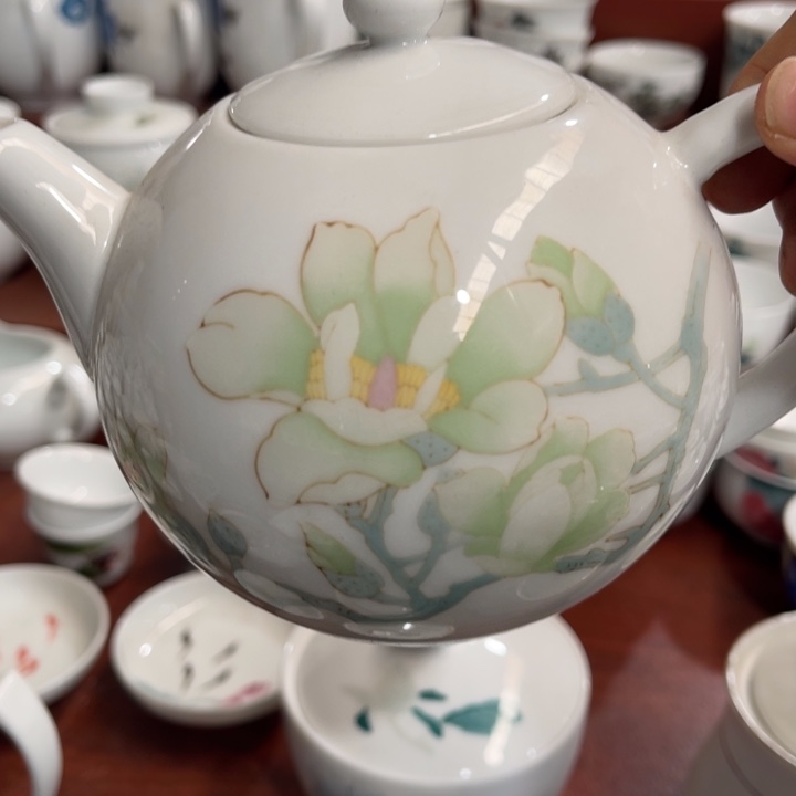 醴陵釉下手绘茶壶350毫升 无底2等