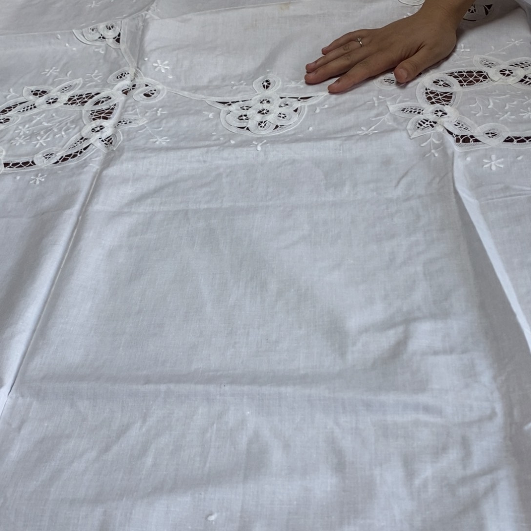 毛绒亚麻棉蚕丝054-1.6米圆白