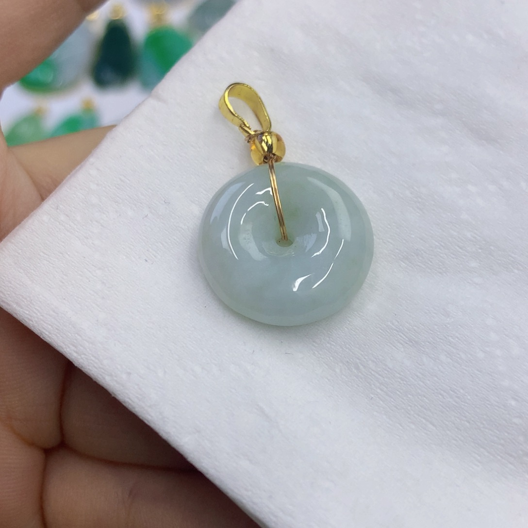 【闪购商品】颈饰未镶嵌翡翠