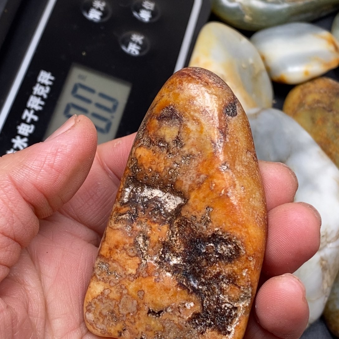 和田玉（糖玉）挂件未镶嵌