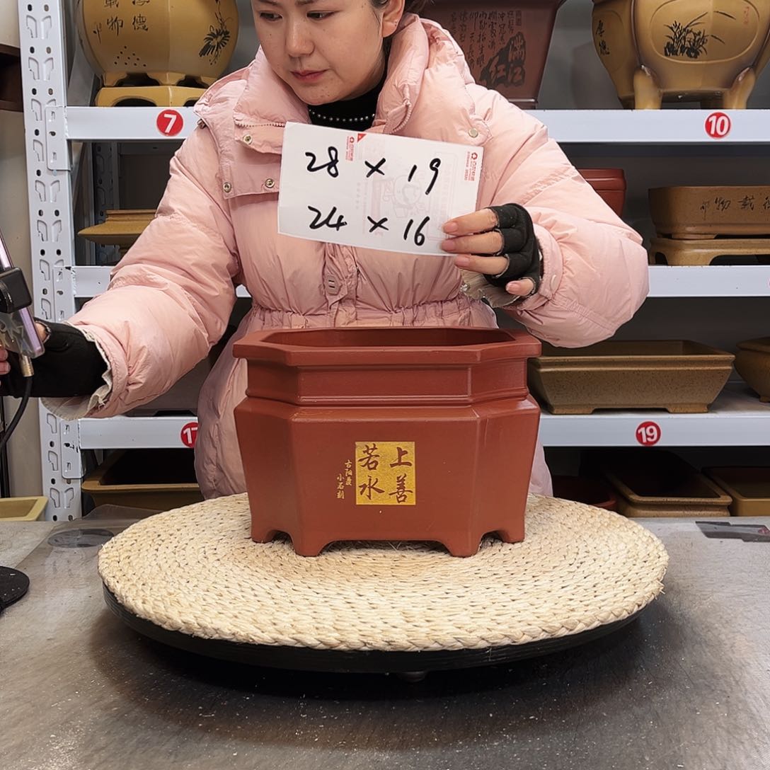 紫砂花盆紫砂花盆