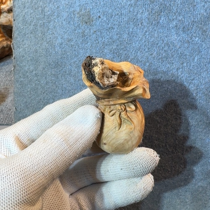 崖柏摆件手把件等