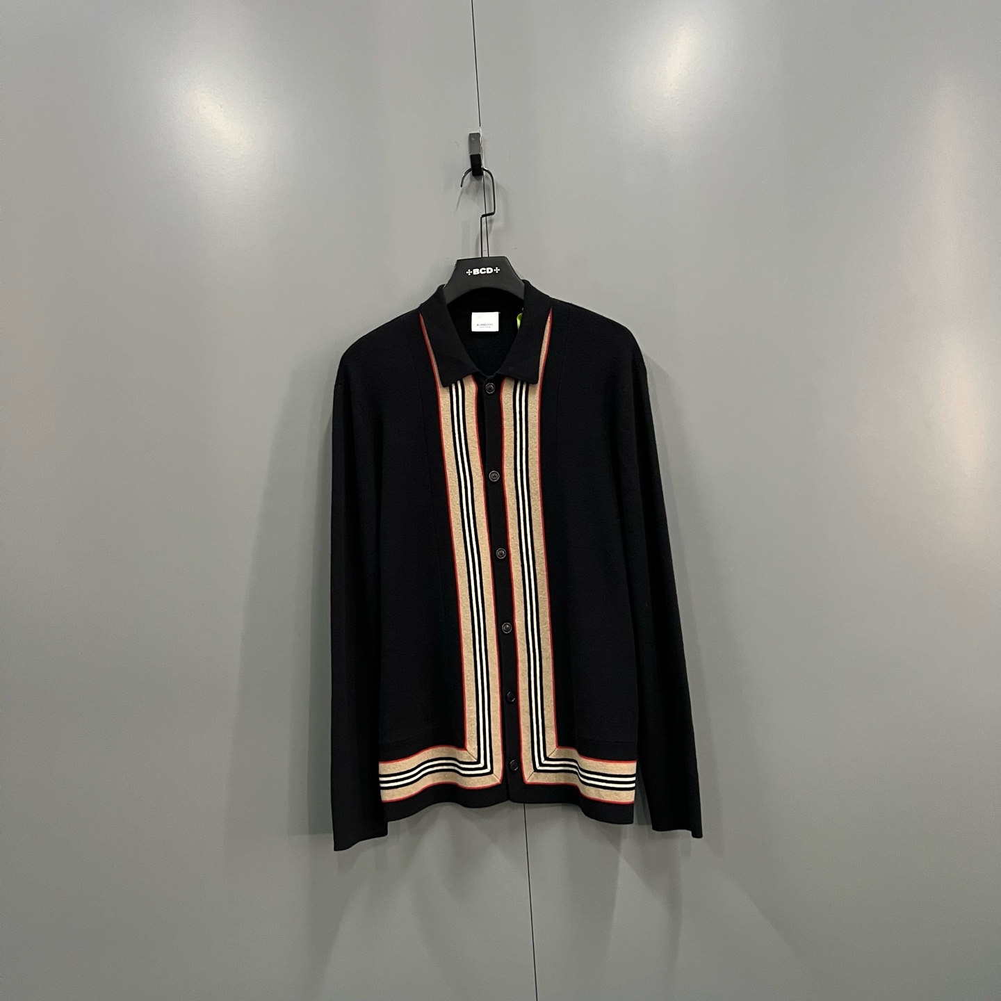 95新 BURBERRY/博柏利 tt10 条纹拼接针织开衫 M码/608268