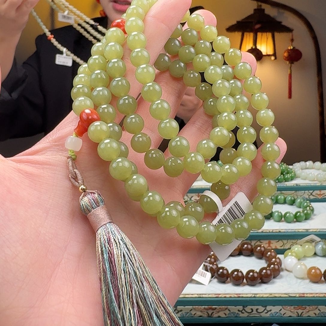 和田玉手串未镶嵌