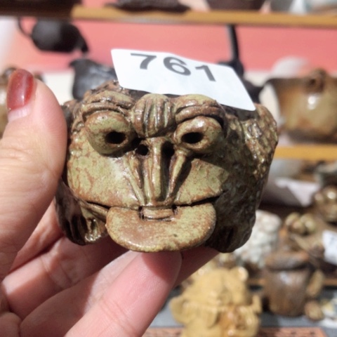 木有一点点的小姐姐