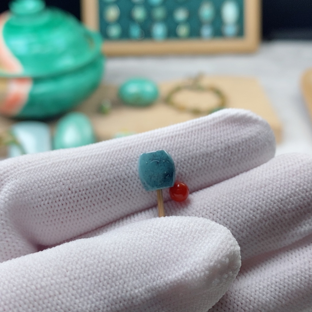 南红玛瑙颈饰未镶嵌