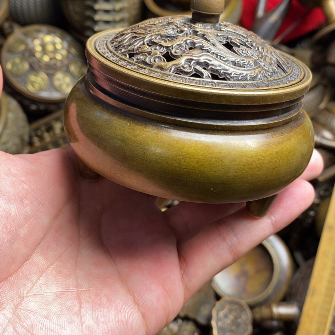 精美铜器做工精良