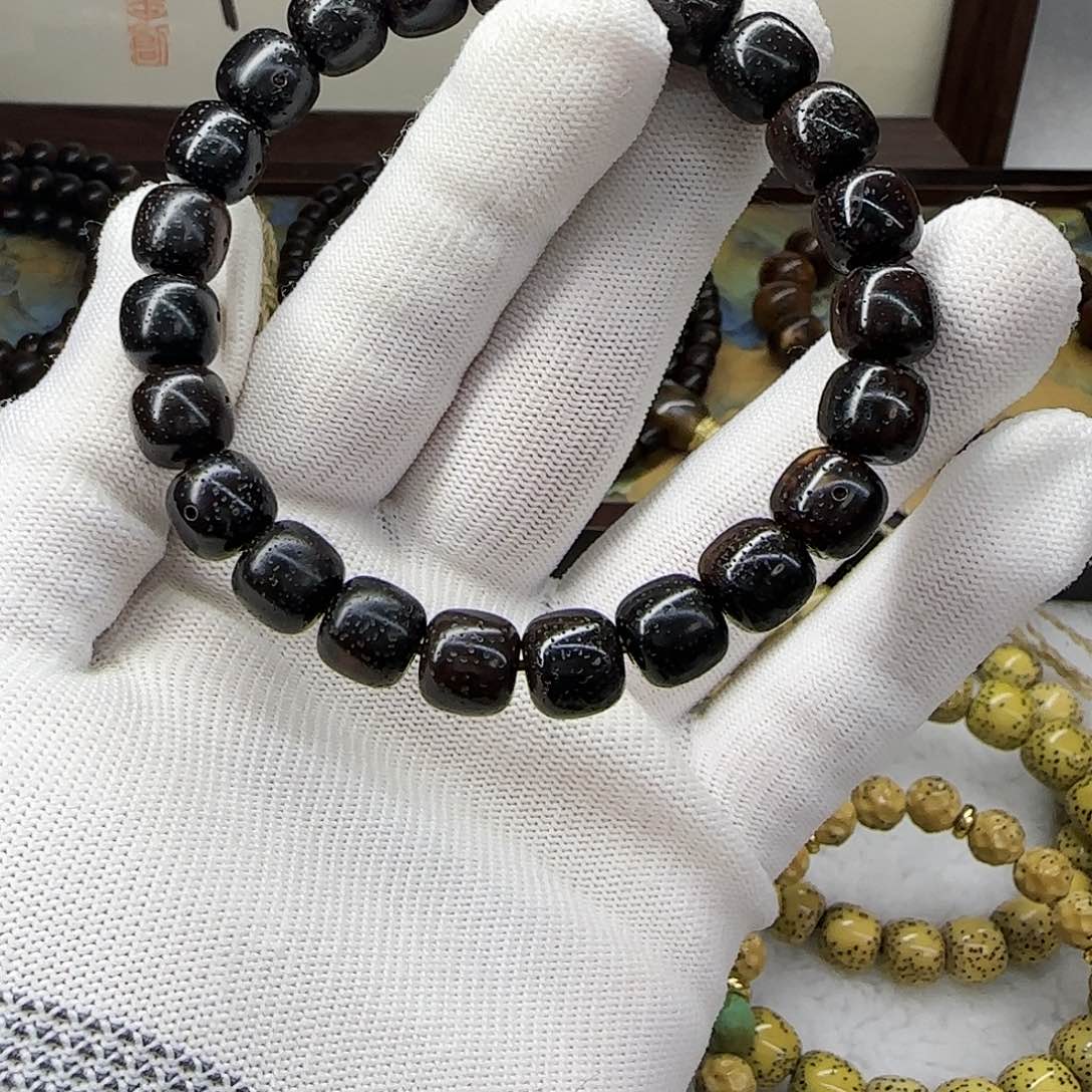 星月菩提手串卡10黑金陈籽