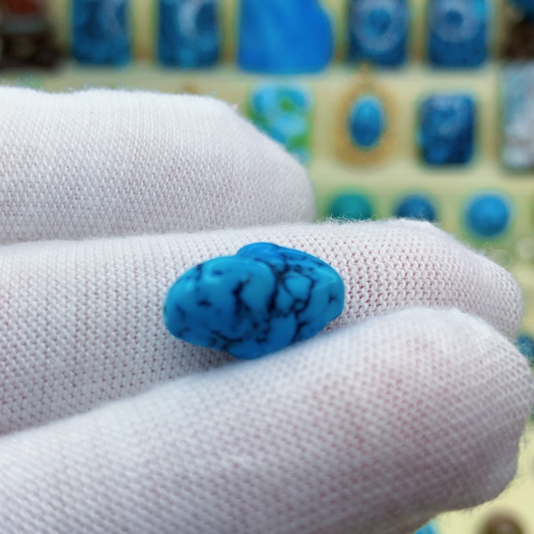 绿松石绿松石未镶嵌