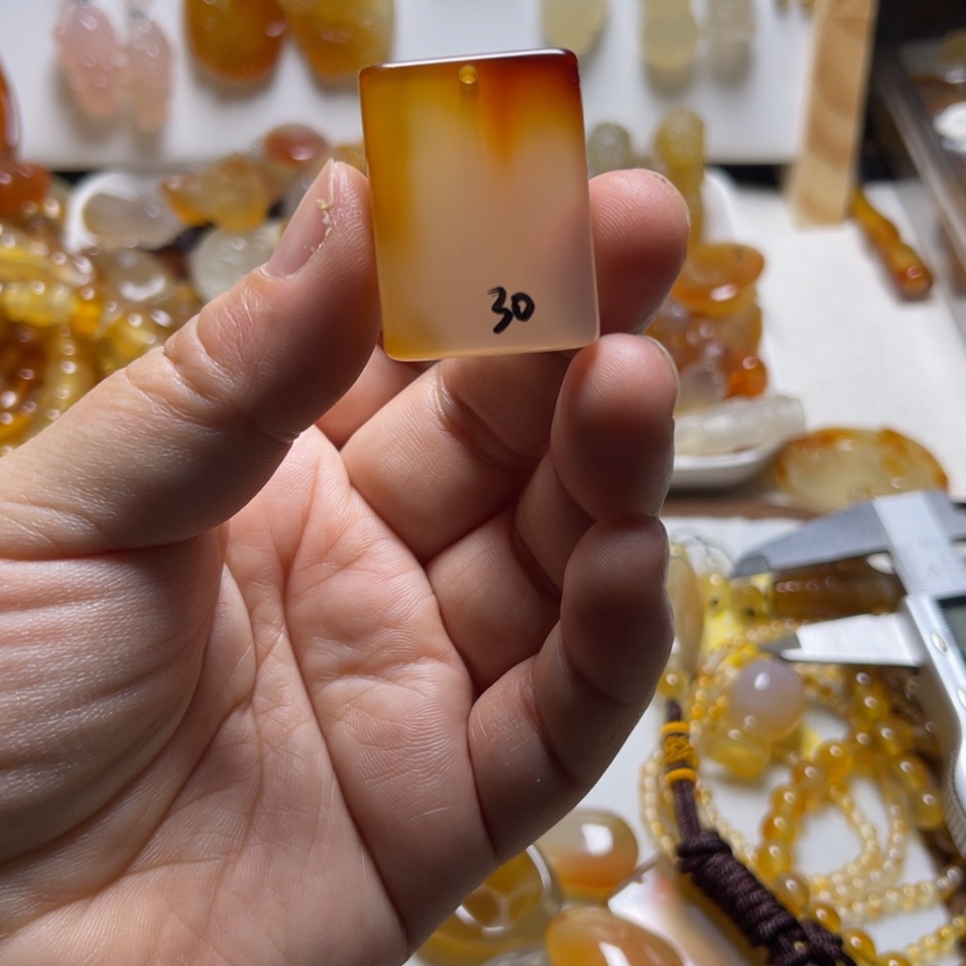 大***子玛瑙/玉髓未镶嵌颈饰008