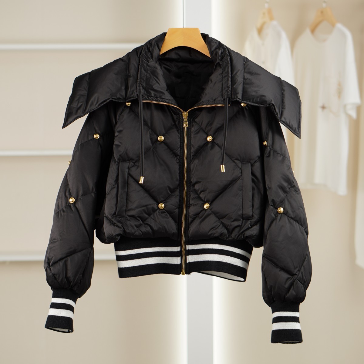 麦迪尚品【K】5042837 秋冬厚款加绒保暖羽绒服品牌撤柜女装