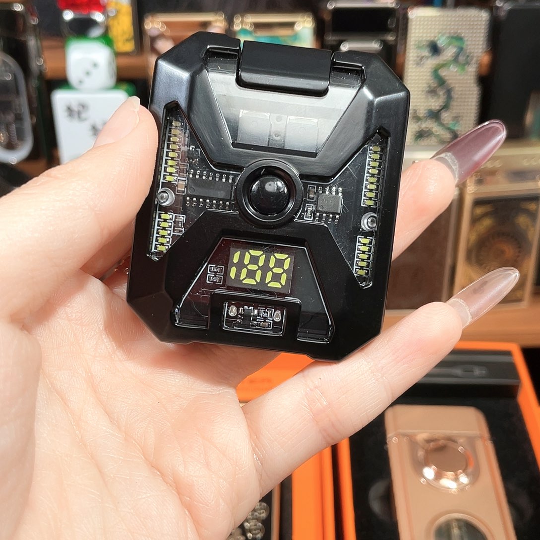 音***伴创意纯充电打火机2