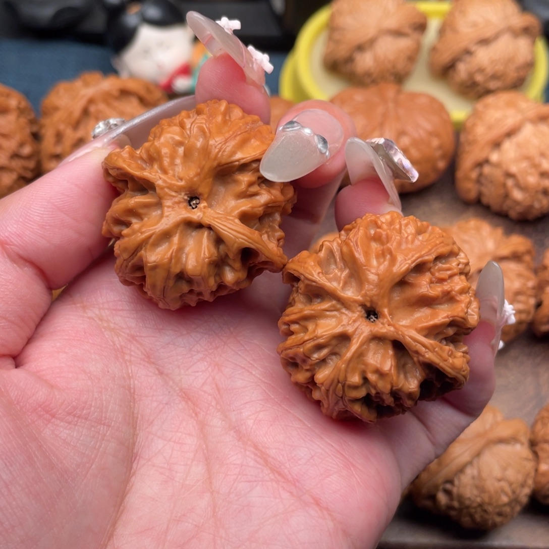 吊坠文玩核桃红皮球苹果园38