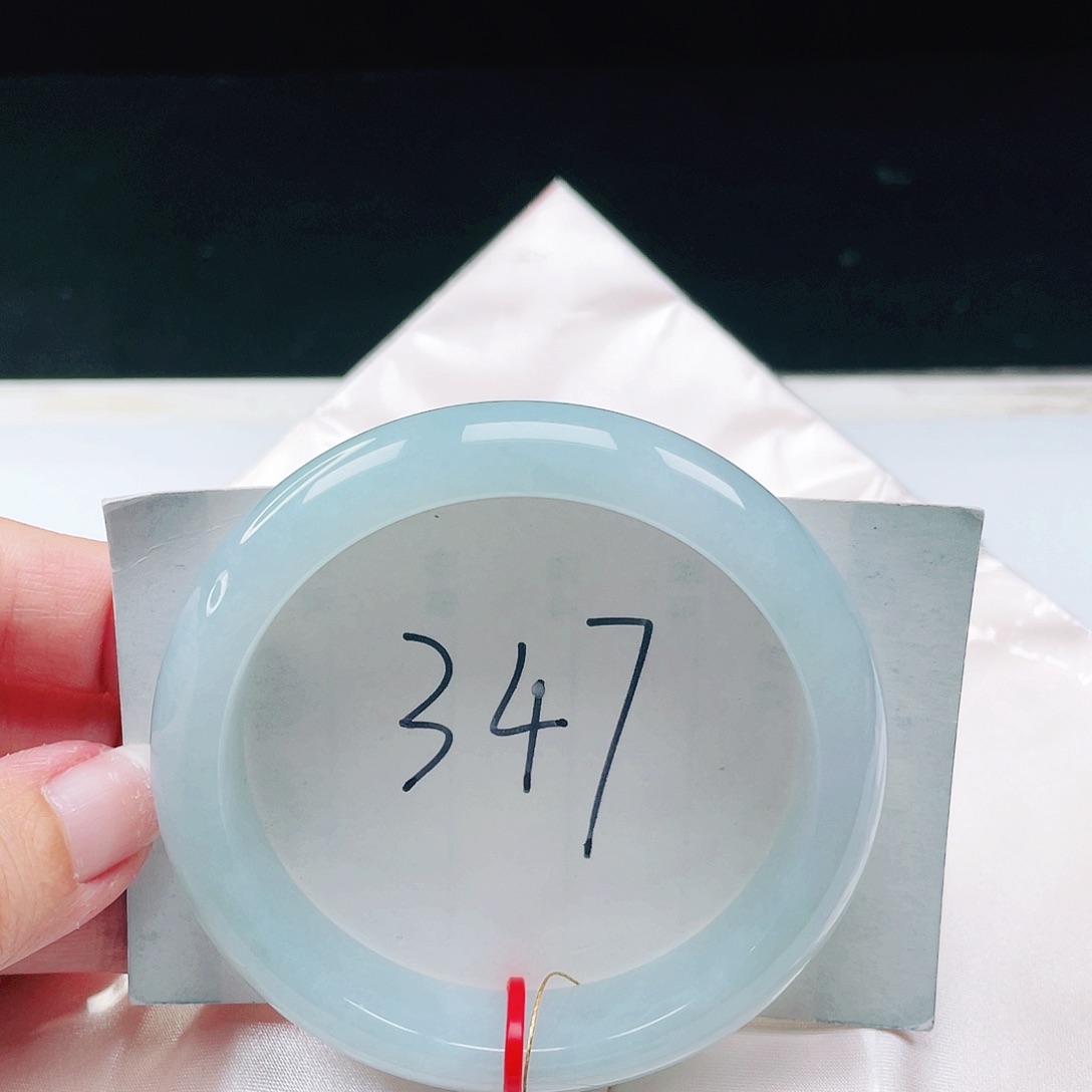 翡翠未镶嵌手镯缅甸翡翠58+