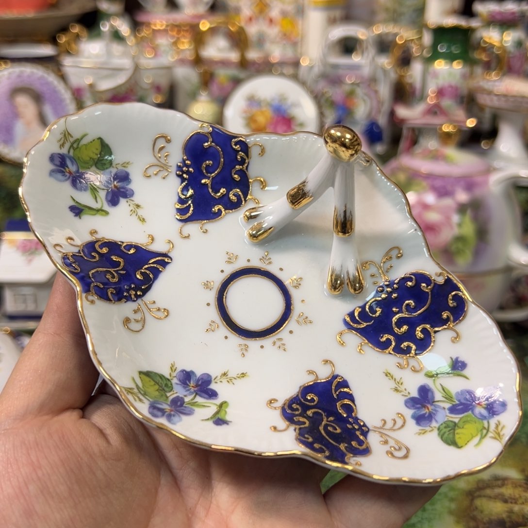 摆件鹿与海陶瓷家居用品有限公司