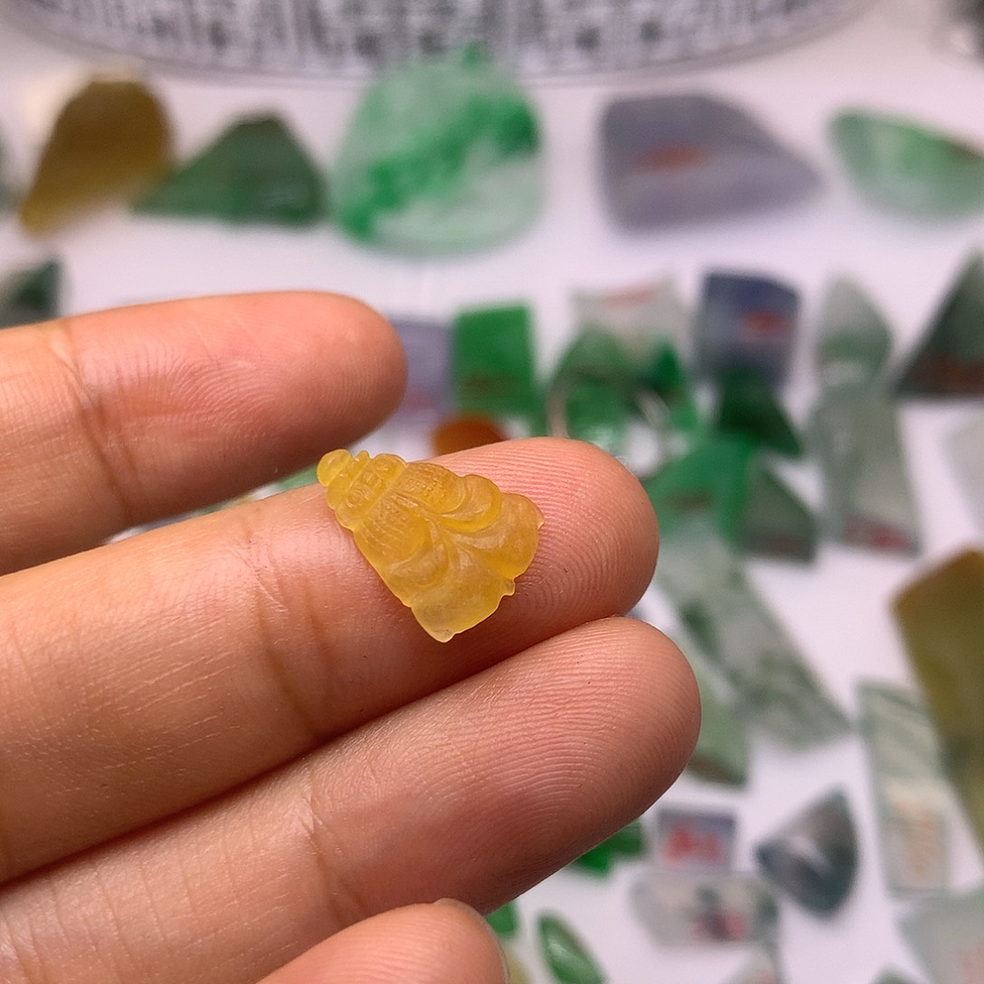 定制翡翠未镶嵌天然翡翠定制