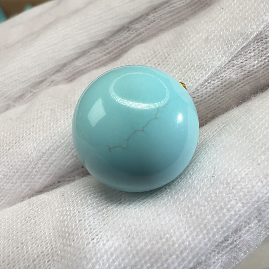 绿松石配饰未镶嵌