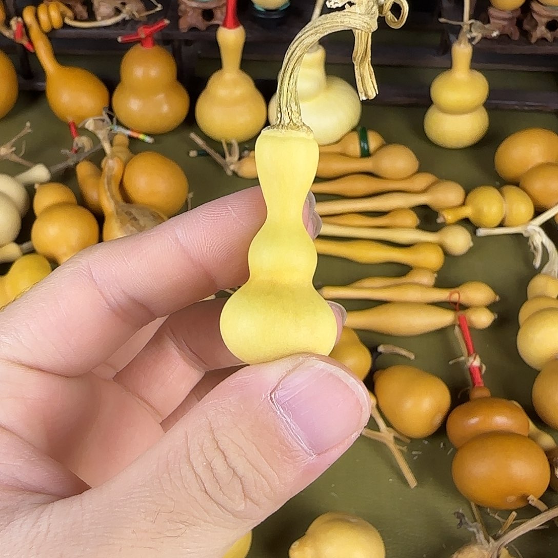 峰**泊ejsnsbsbsnssbsbsb