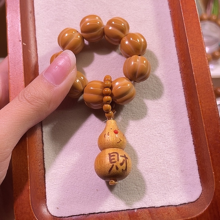 猴头核桃吊坠泡芙南瓜手捻