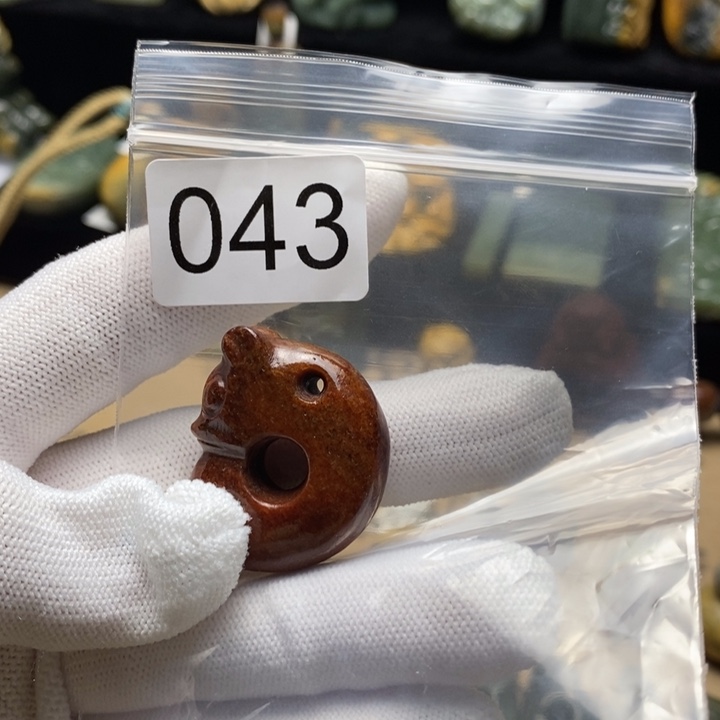 岫岩河磨玉（透闪石质玉）未镶嵌挂件