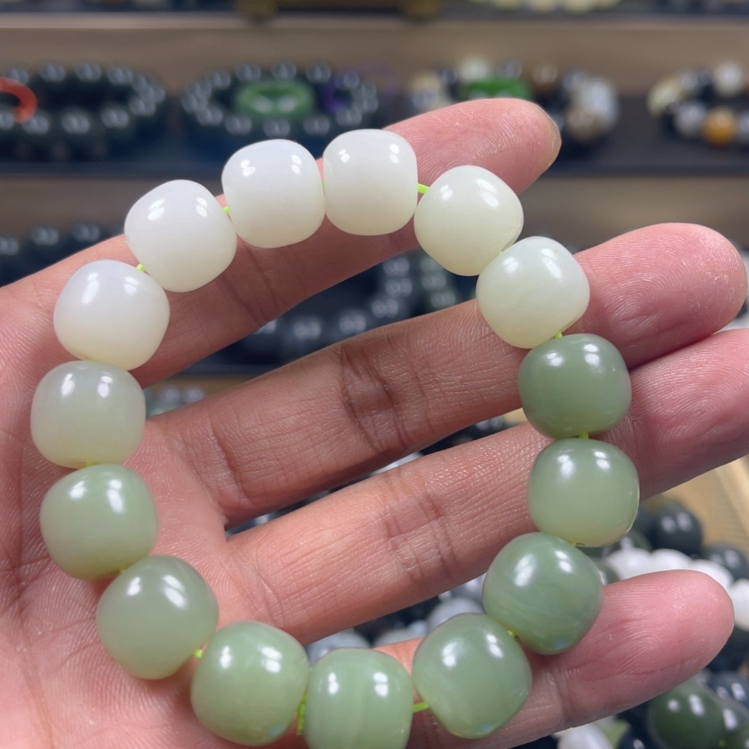 和田玉手串未镶嵌