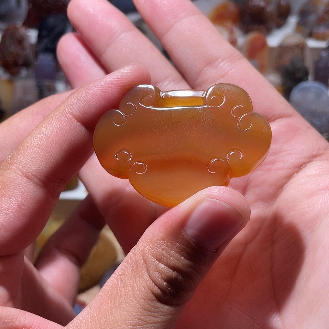 玛瑙/玉髓颈饰未镶嵌白*