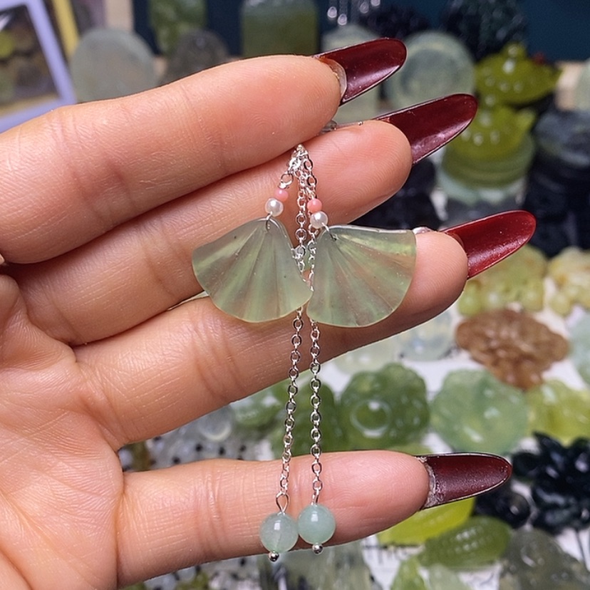 【闪购商品】蛇纹石玉颈饰未镶嵌