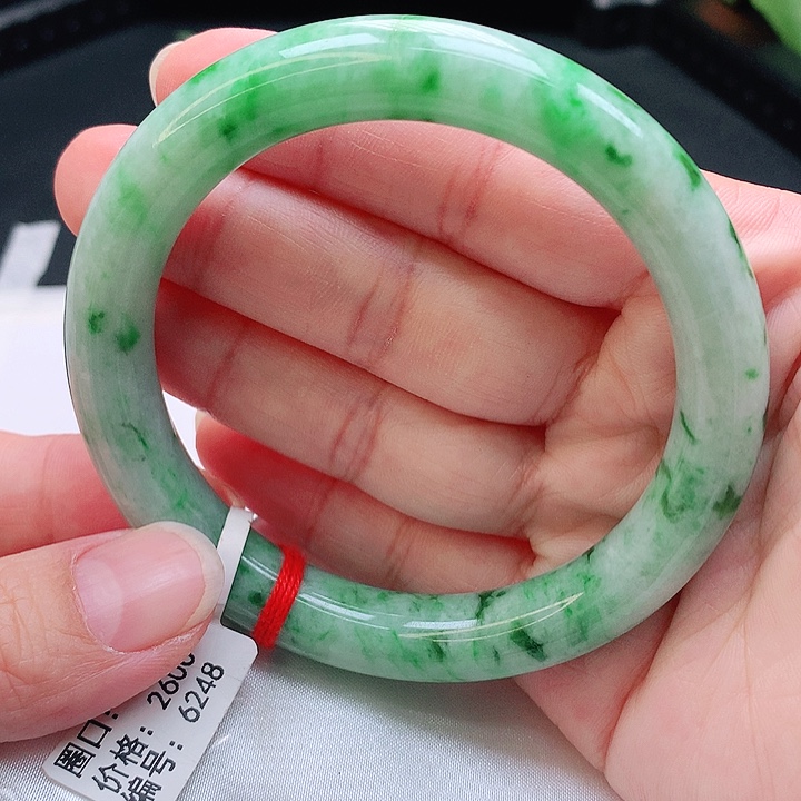 翡翠手镯未镶嵌圆条59