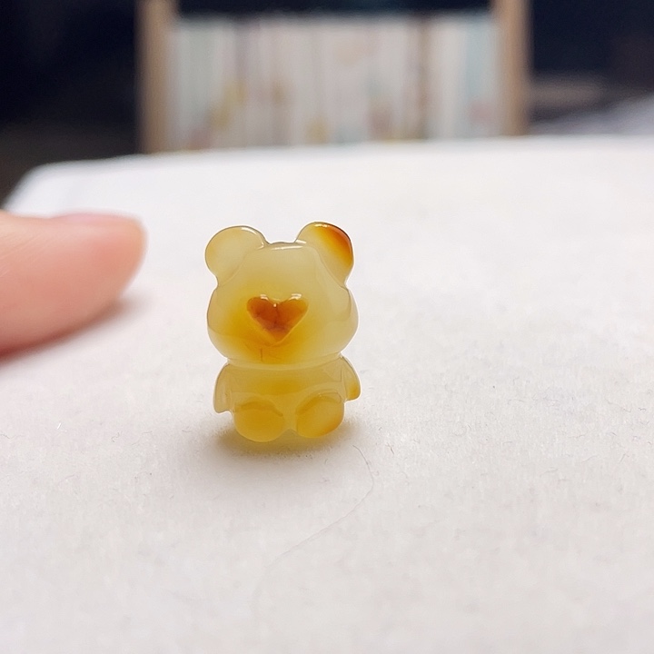 蜜蜡未镶嵌裸石蜜蜡小熊