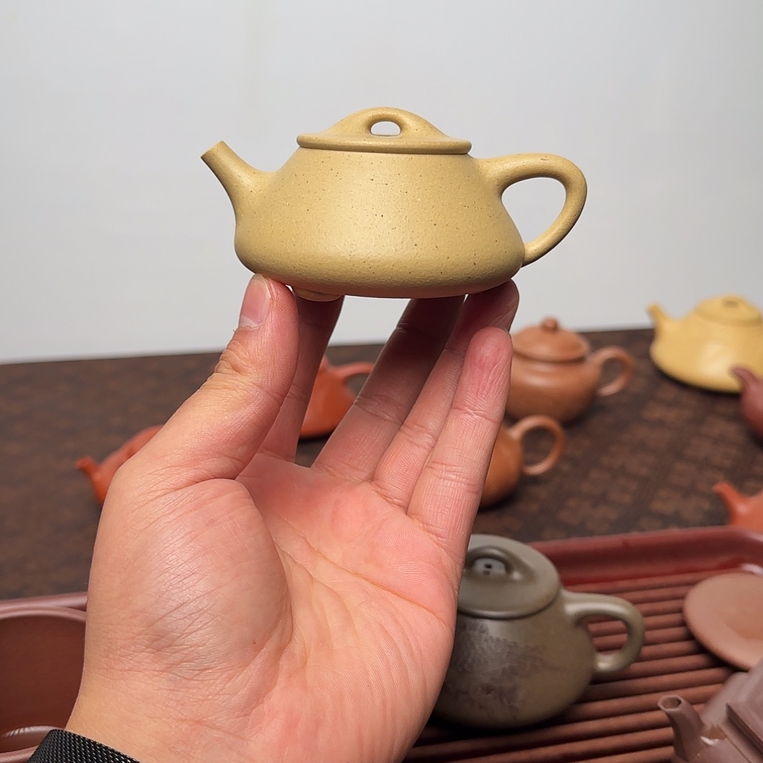 紫砂茶壶绿泥半手满瓢120cc