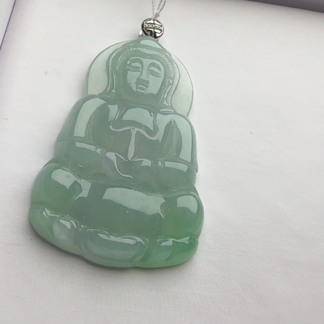 翡翠颈饰18K金镶嵌观音