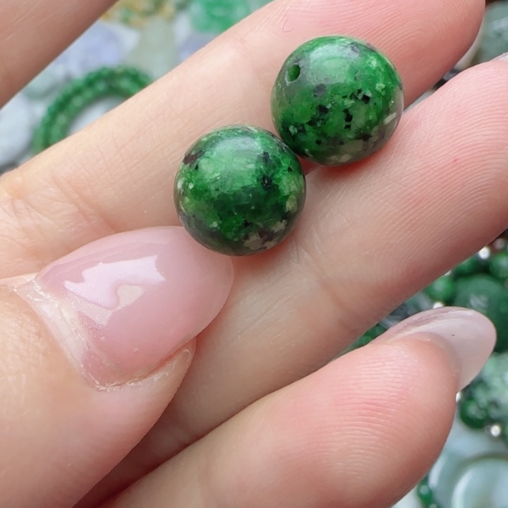 翡翠未镶嵌颈饰天然A货9