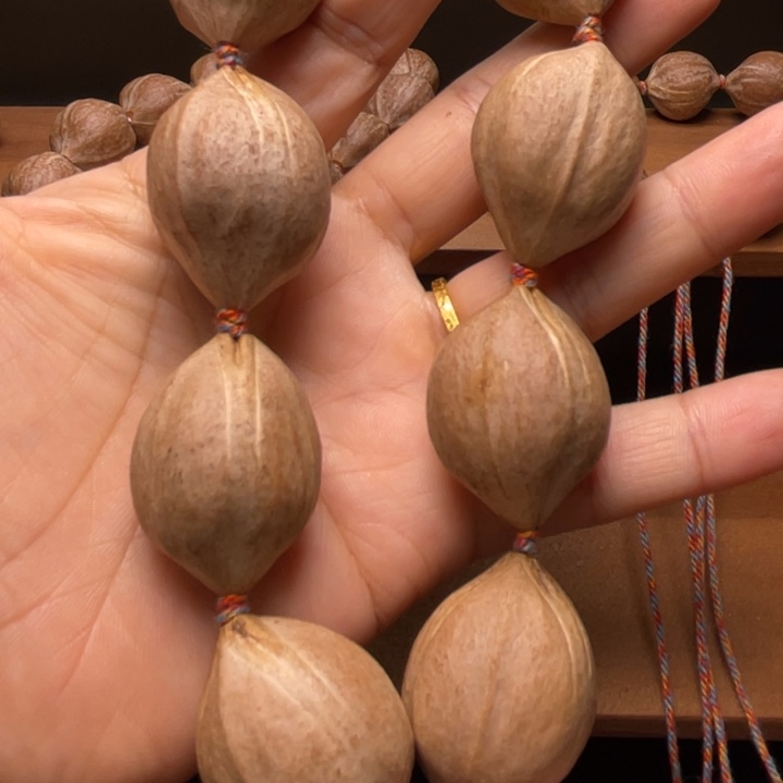 橄榄核手串/手链橄榄核2.5✖️3.4手持