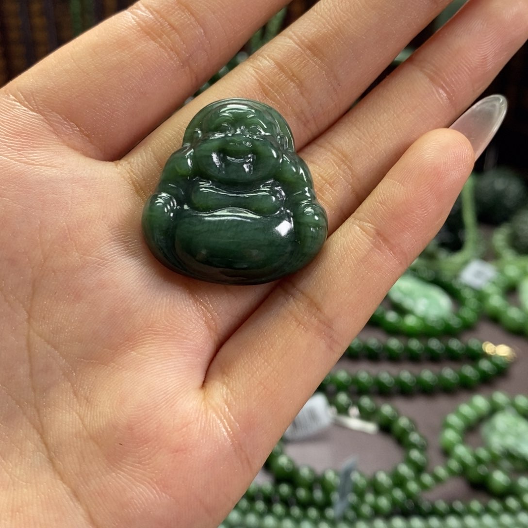 和田玉未镶嵌珠宝奇石