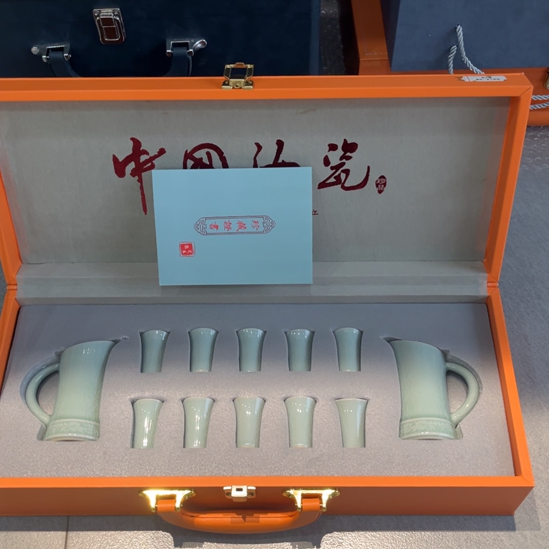 摆件陶熊*哈哈哈哈哈哈哈哈哈哈哈