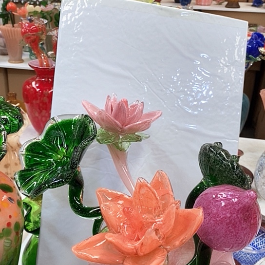 琉璃花瓶高48厘米宽9厘米