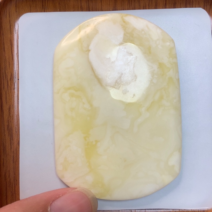 【闪购商品】琥珀珠宝奇石未镶嵌16.3克牌子