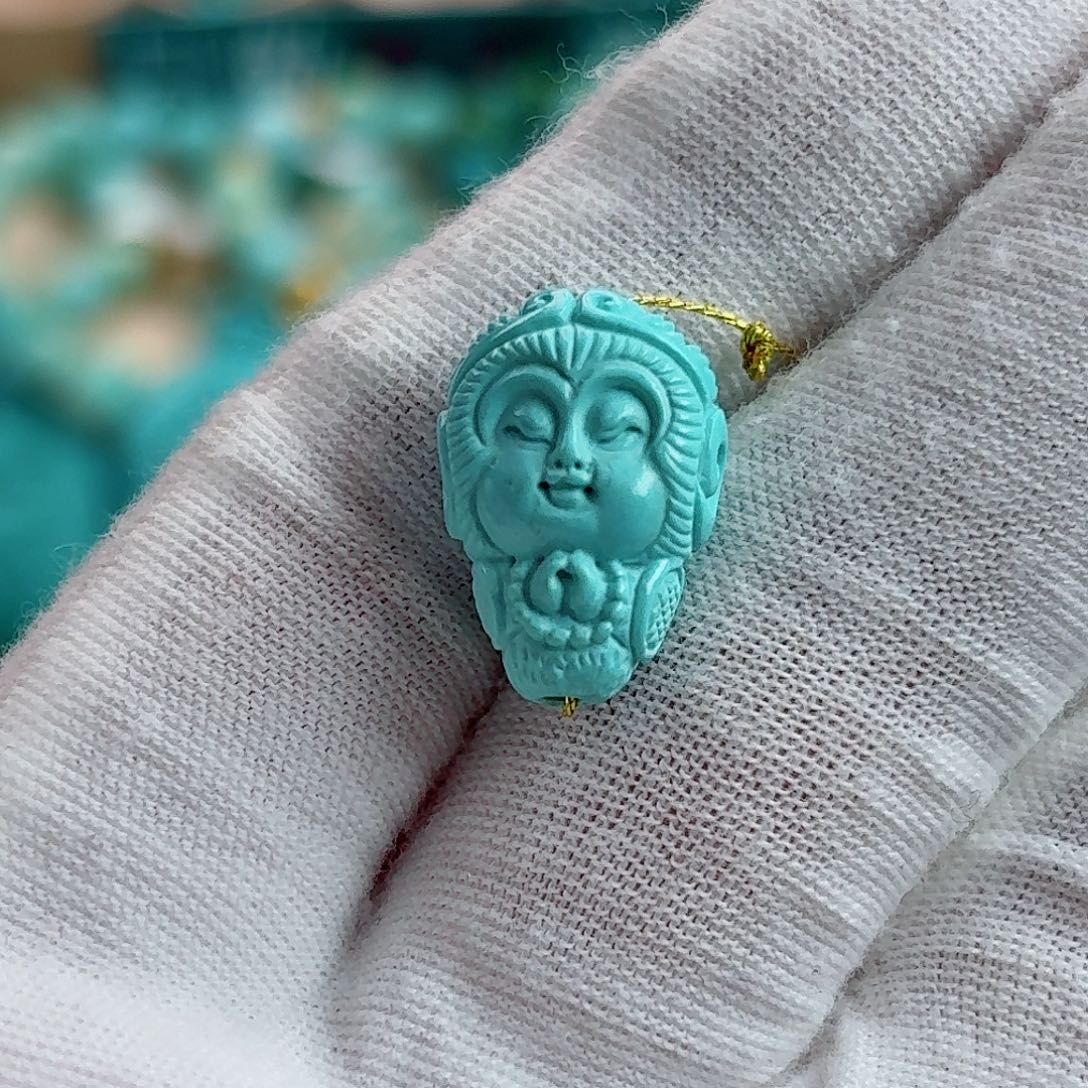 绿松石未镶嵌珠宝奇石