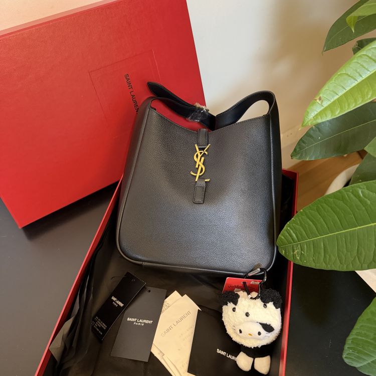 未使用/圣罗兰/单肩包/C8854286335/[251202SWB]