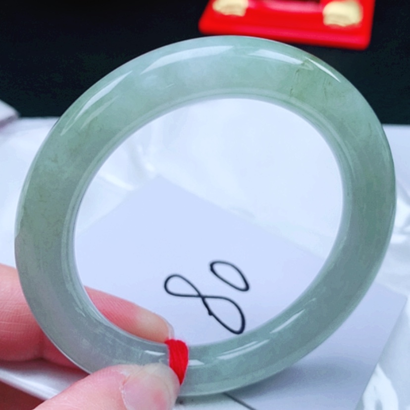 【闪购商品】翡翠手镯足铂镶嵌53圈