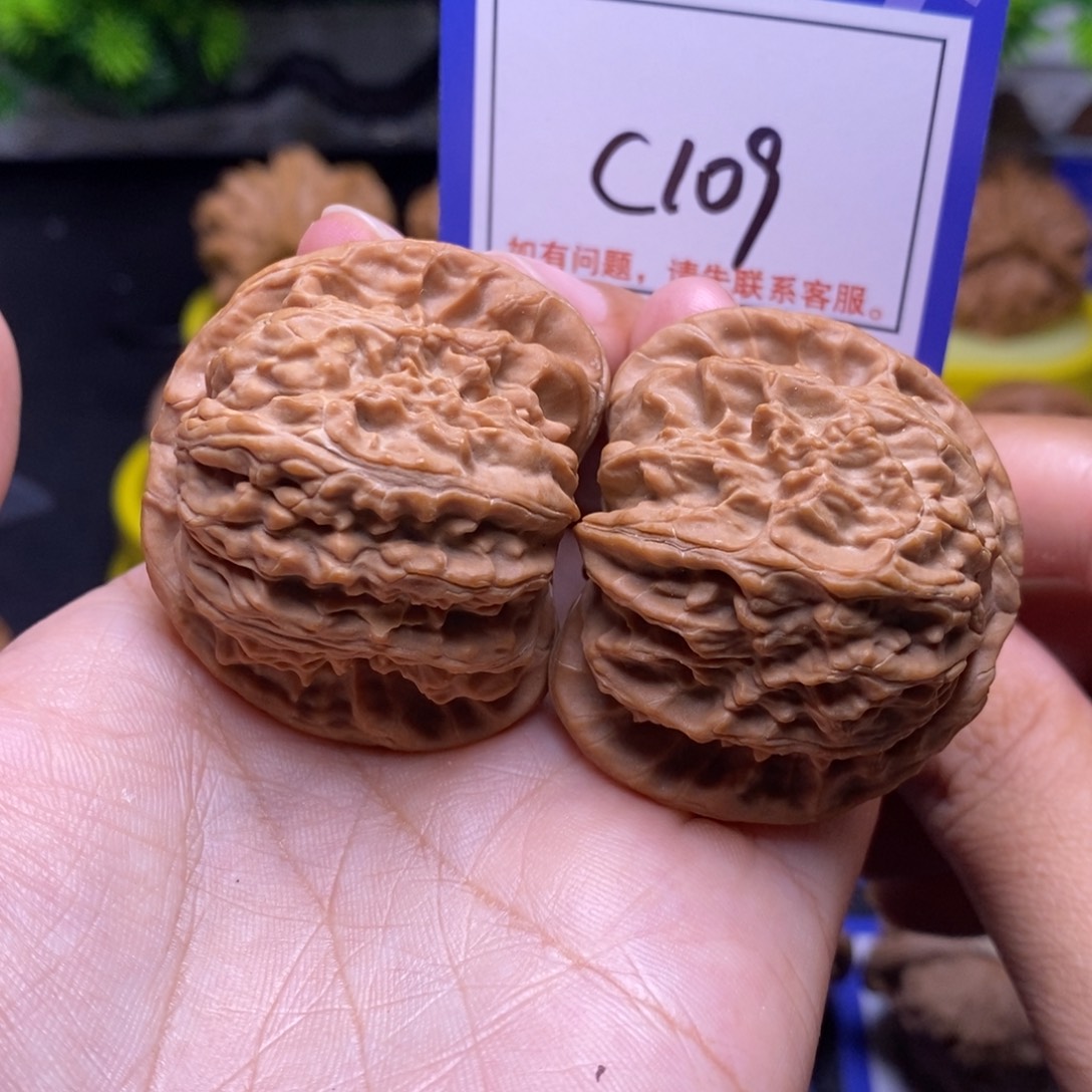 把件桃核42全品白狮子c109