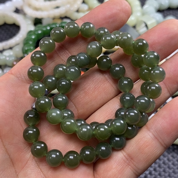 ****周和田玉未镶嵌手链