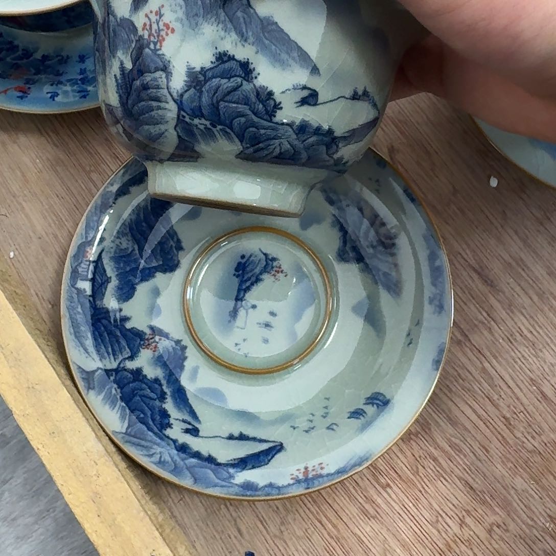 青花山元宝盖碗的