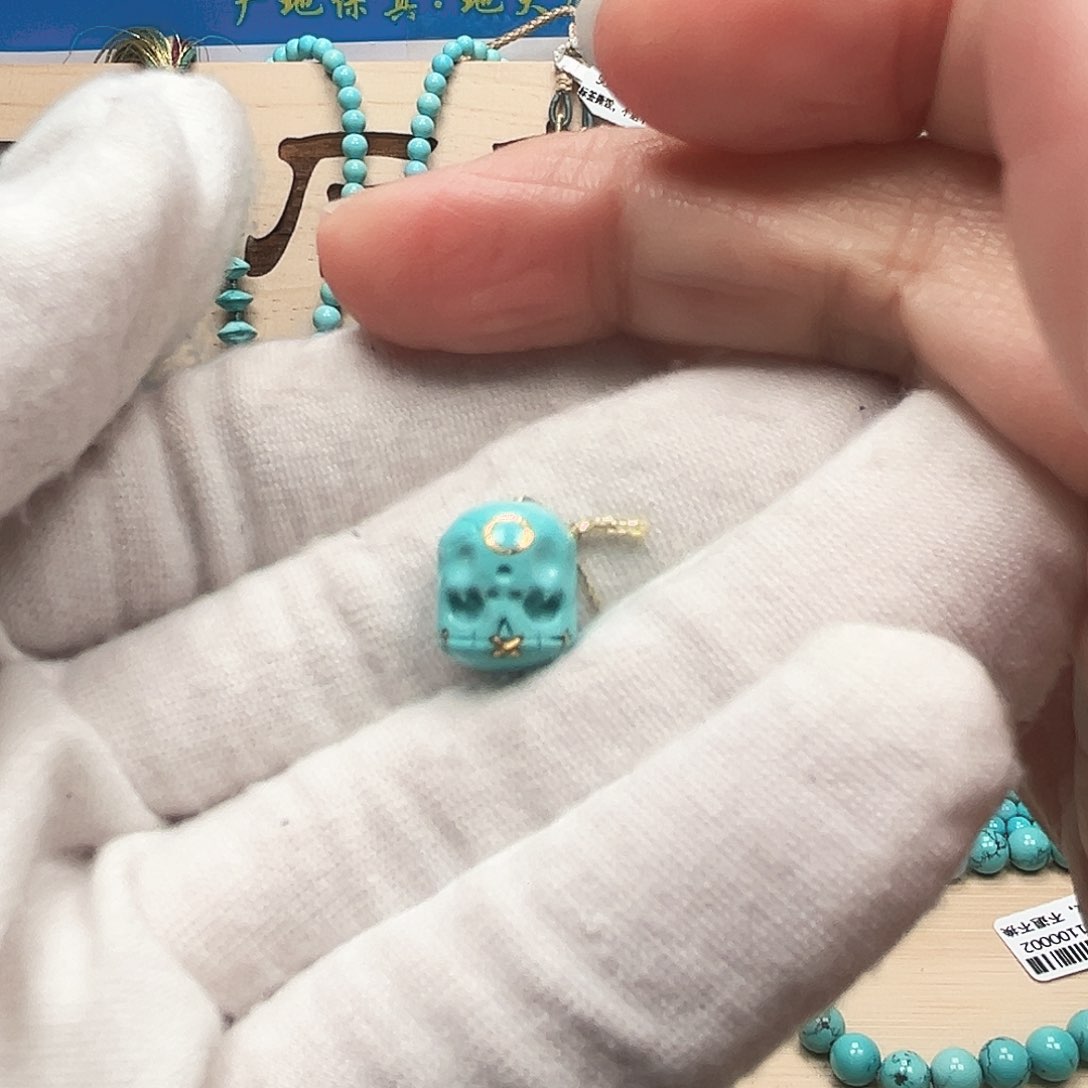 绿松石雕刻未镶嵌