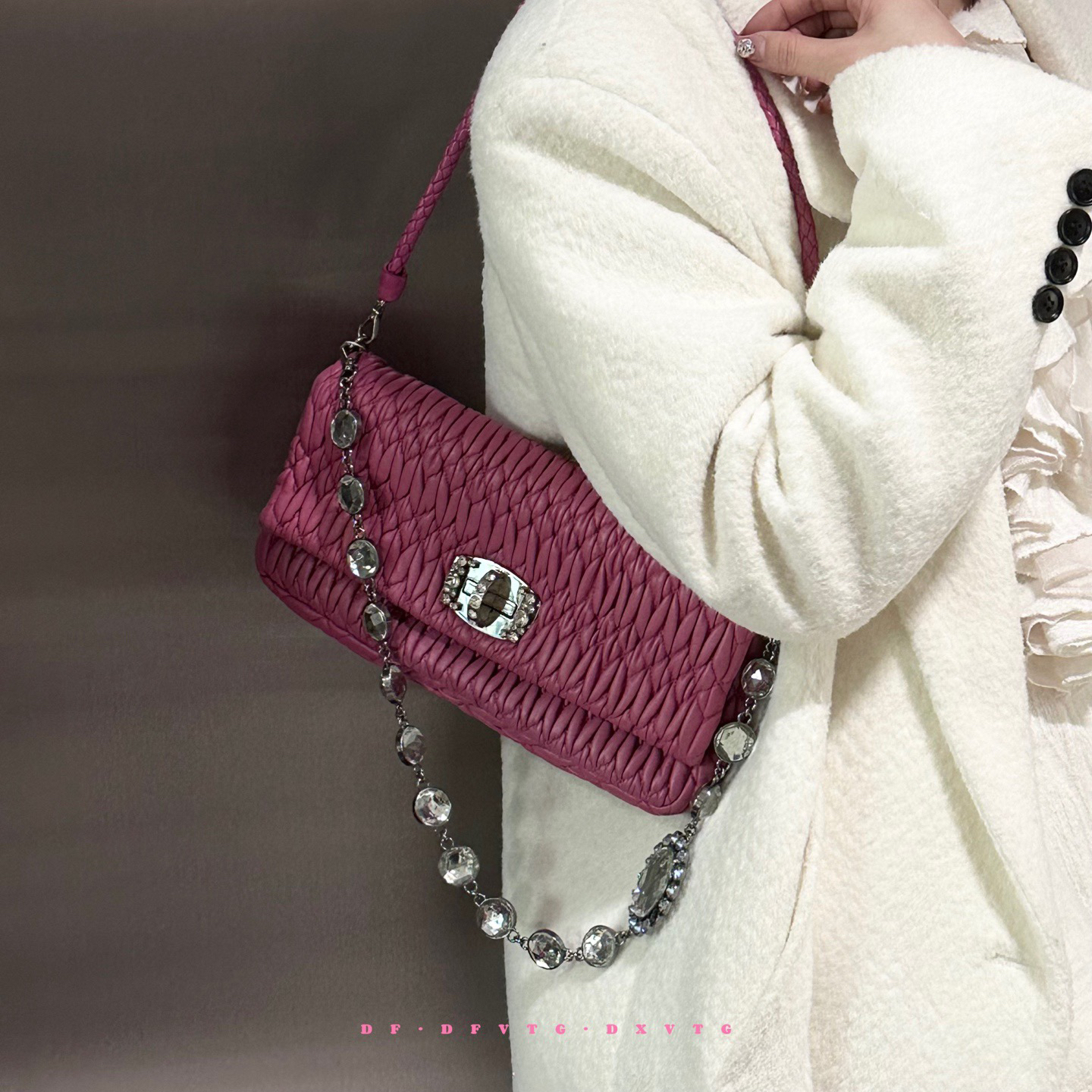 95新 MIU MIU/缪缪 miumiu 玫粉色法棍单肩包