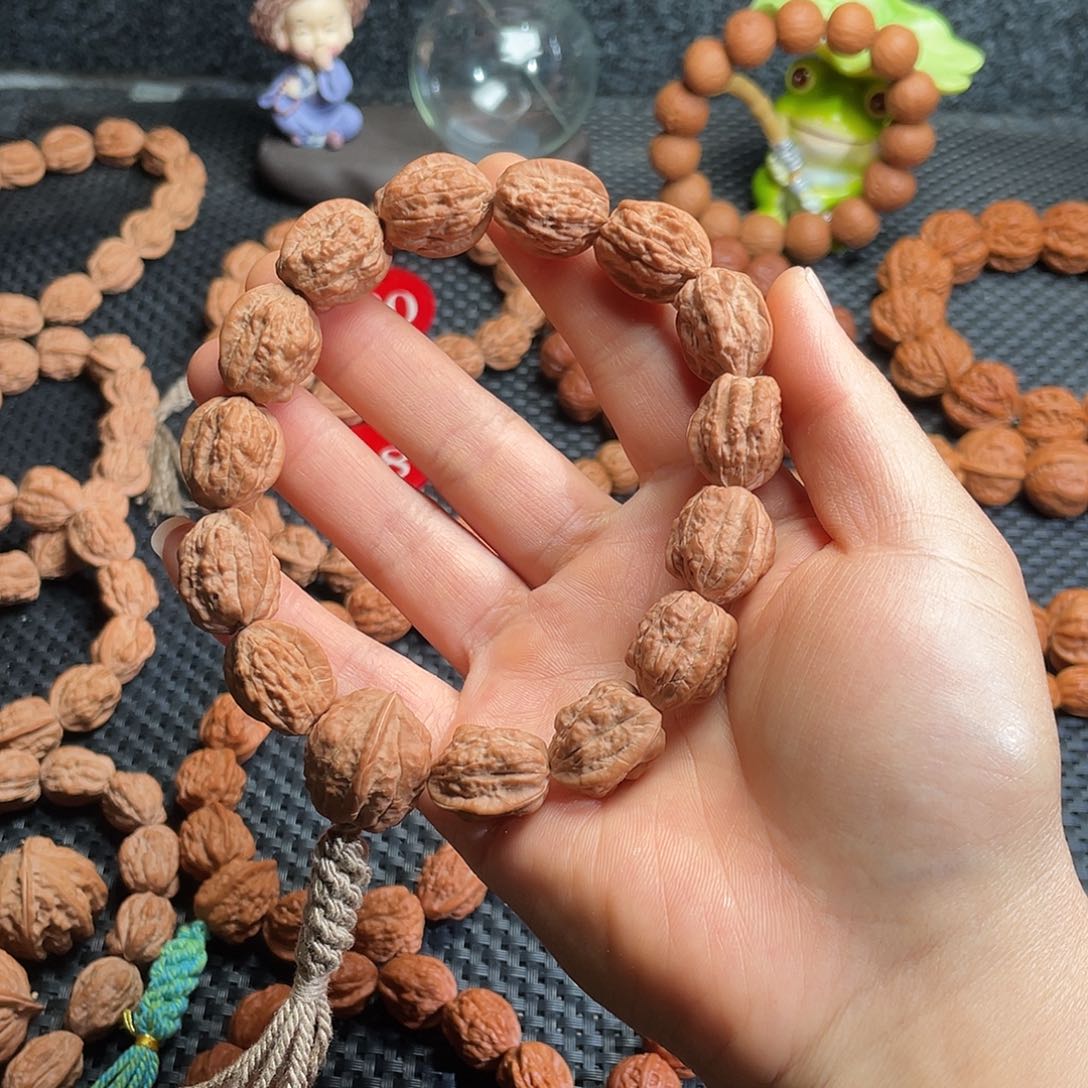 文玩核桃手串嵩山蛤蟆头