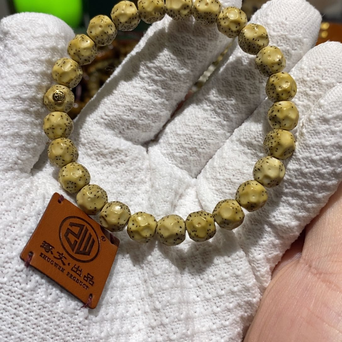 星月菩提手串尺寸8.7