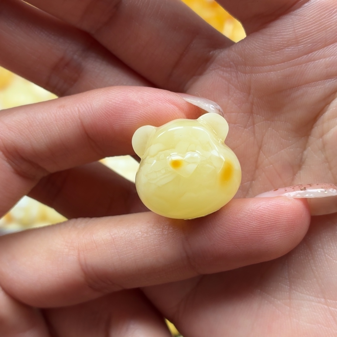 琥珀未镶嵌裸石蜜蜡