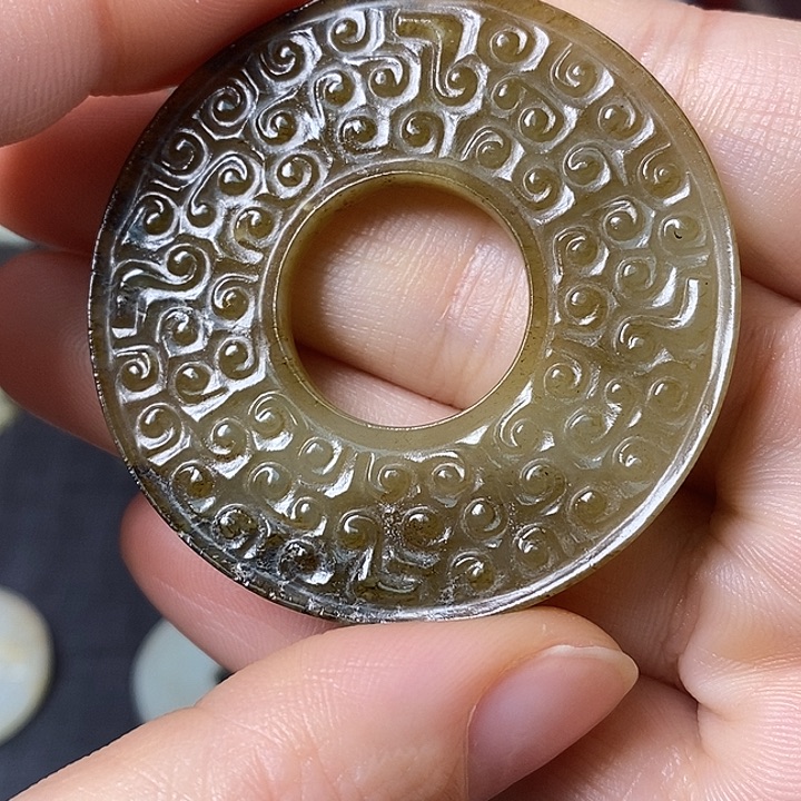 和田玉（糖玉）车挂未镶嵌至*居